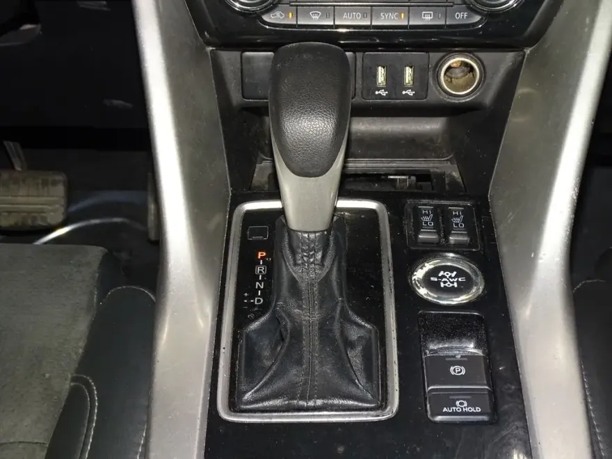 2023 Mitsubishi Eclipse Cross SE photo 24