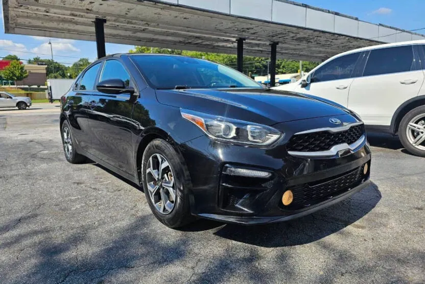 2019 Kia Forte LXS photo 1
