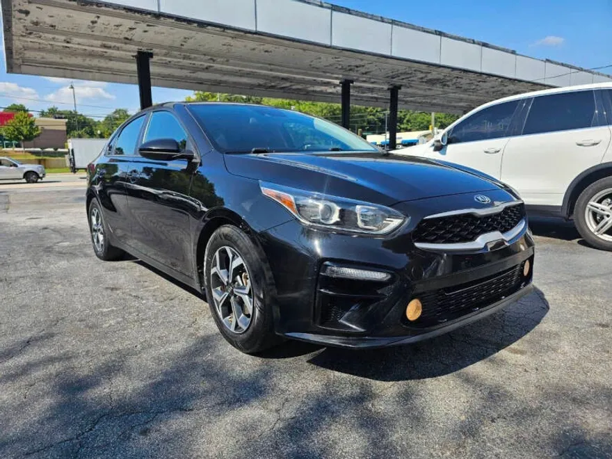 2019 Kia Forte LXS photo 1