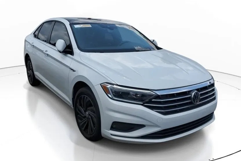 2019 Volkswagen Jetta SEL Premium photo 1