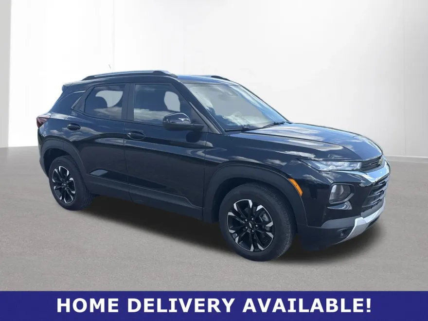 2022 Chevrolet Trailblazer LT photo 1