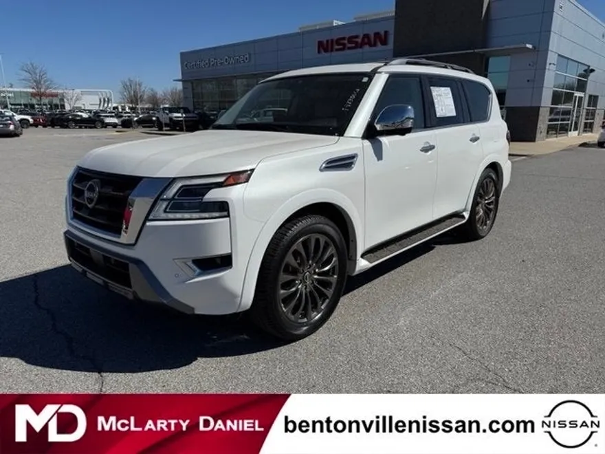 2023 Nissan Armada Platinum photo 1