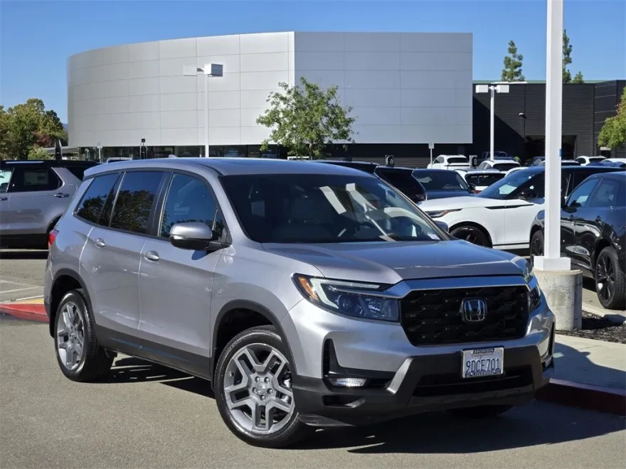 2022 Honda Passport EX-L photo 1