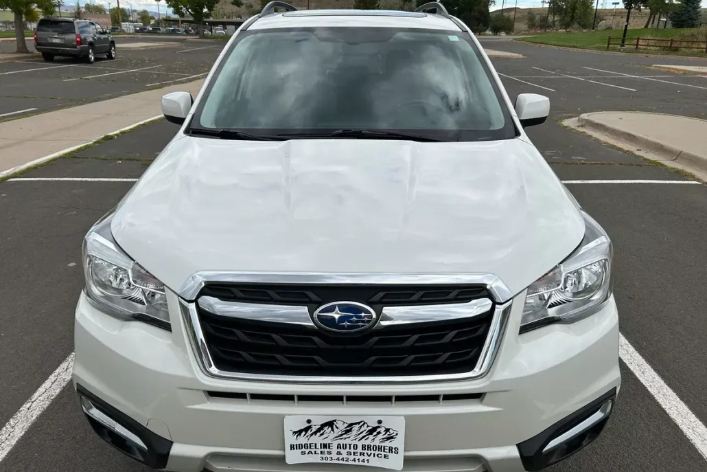 2017 Subaru Forester 2.5i Limited photo 1