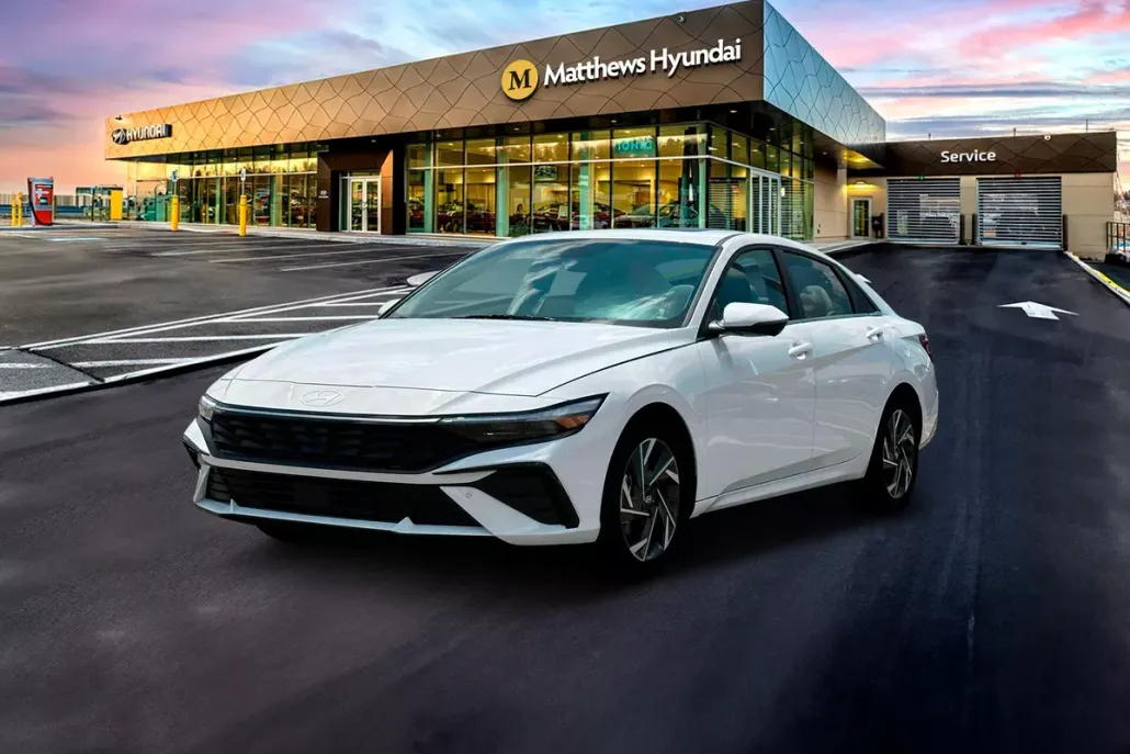 2025 Hyundai Elantra Limited photo 1