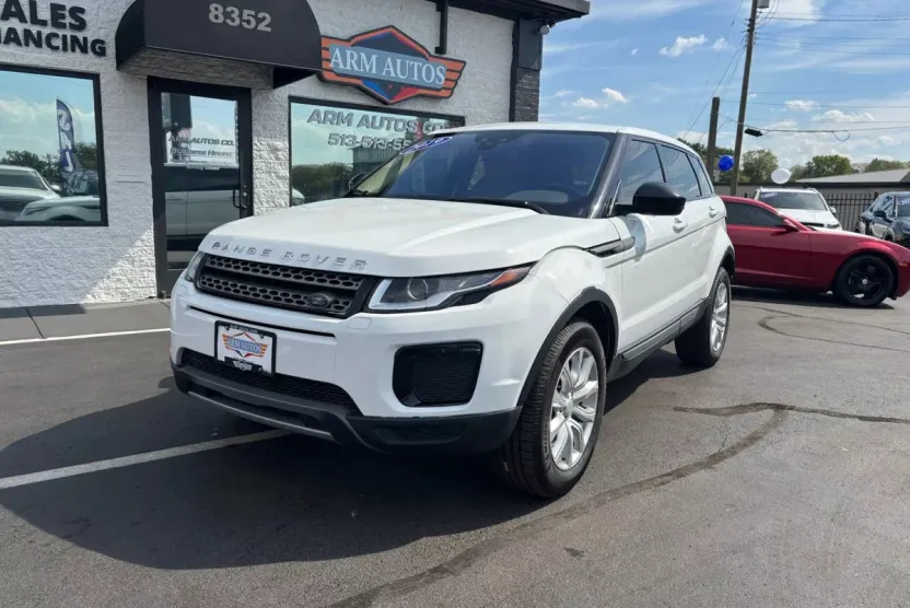 2019 Land Rover Range Rover Evoque SE Premium photo 1