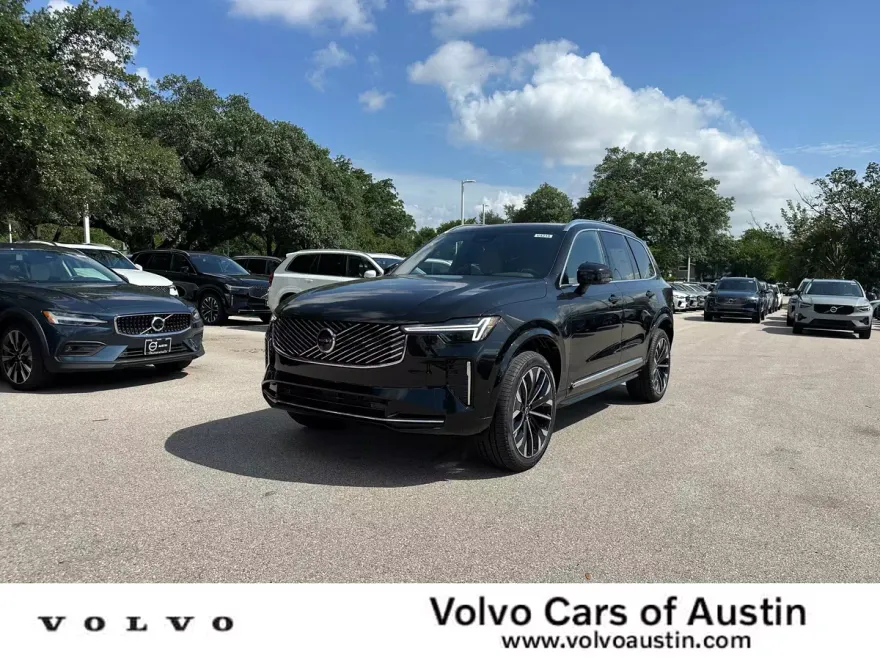 2026 Volvo XC90 B5 Plus photo 1
