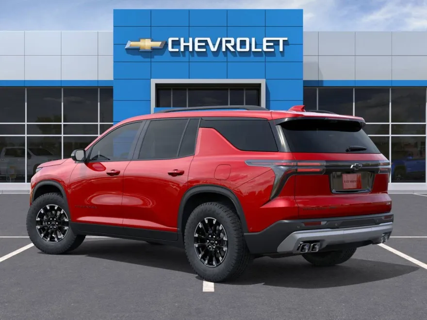2026 Chevrolet Traverse Z71 photo 1