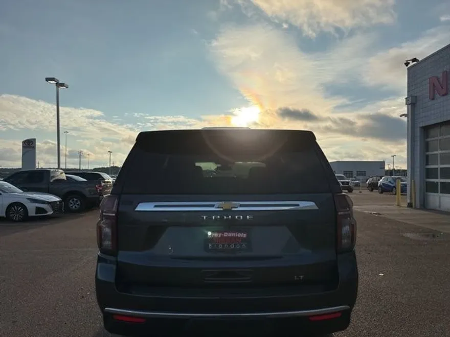 2021 Chevrolet Tahoe LT photo 1