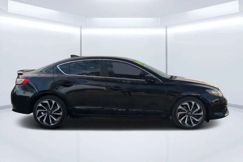 2016 Acura ILX Technology Plus A-Spec photo 1