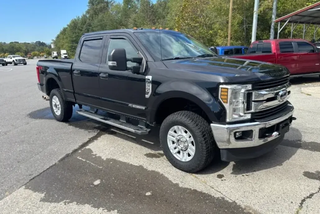 2019 Ford F-250 photo 1