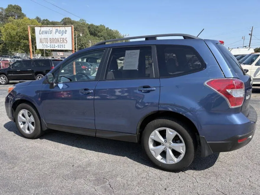 2014 Subaru Forester 2.5i Premium photo 1