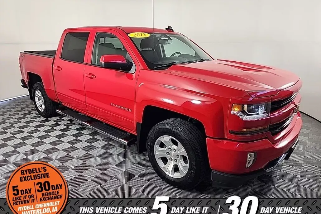 2018 Chevrolet Silverado 1500 LT photo 1