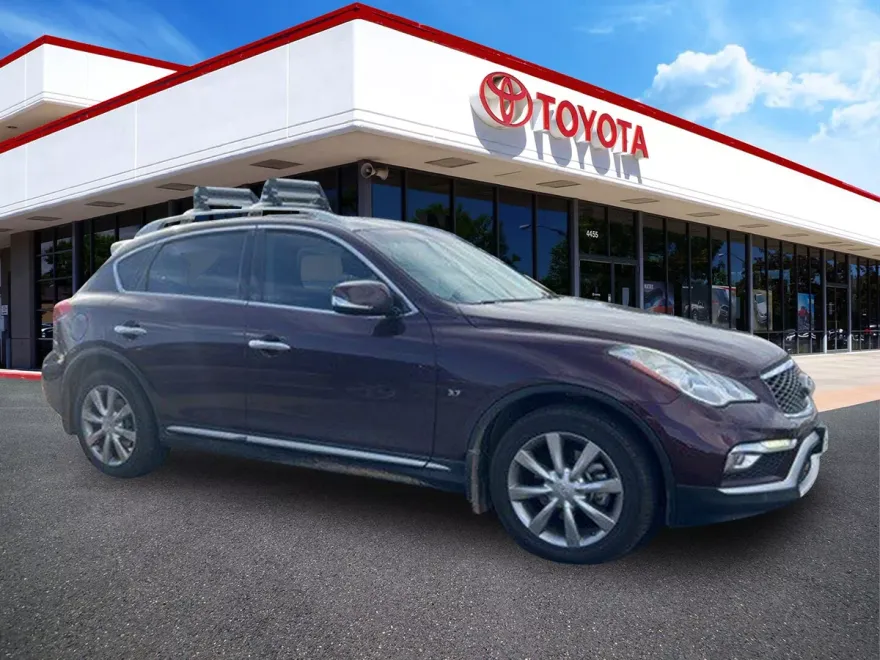 2017 Infiniti QX4 Base photo 1