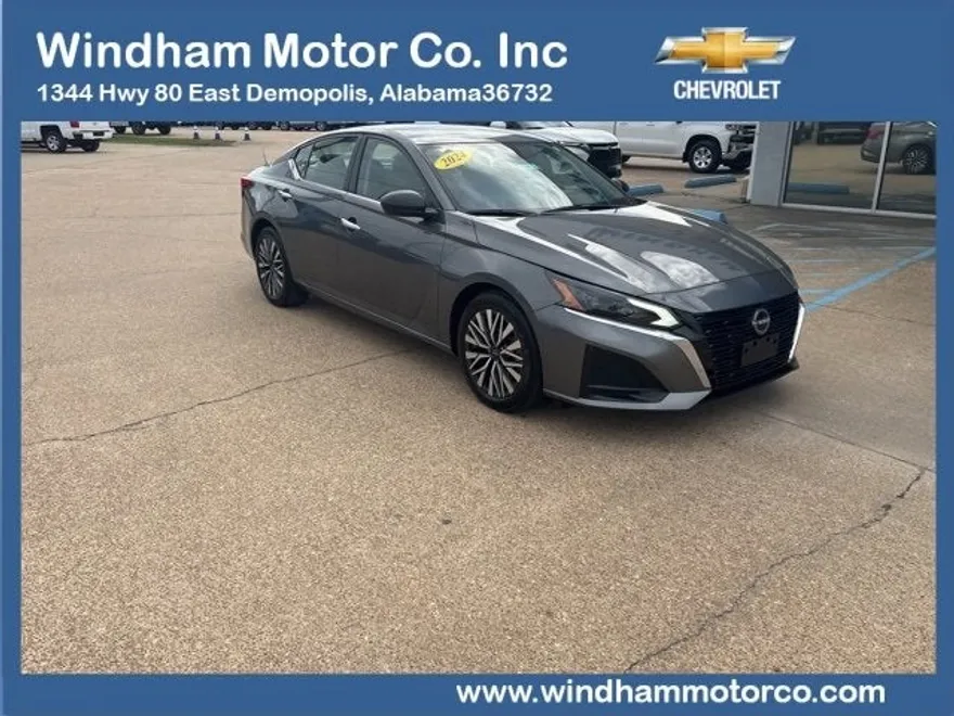 2024 Nissan Altima 2.5 SV photo 1