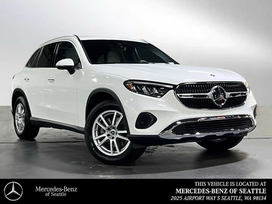 2025 Mercedes Benz GLC 300 photo 1