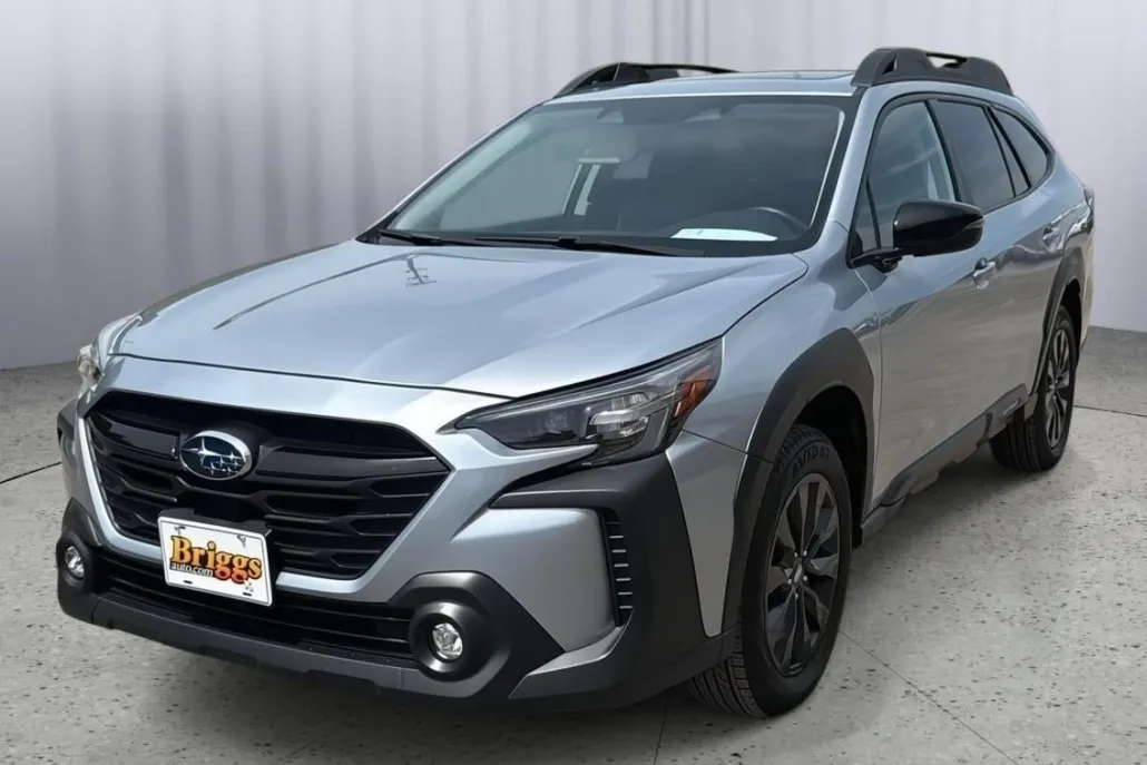 2024 Subaru Outback Onyx Edition photo 1