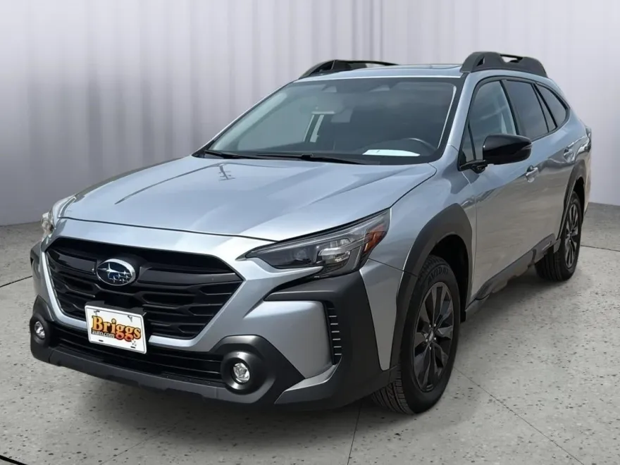 2024 Subaru Outback Onyx Edition photo 1