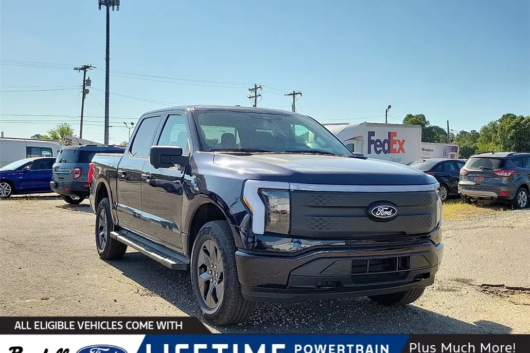2025 Ford F-150 Lightning photo 1