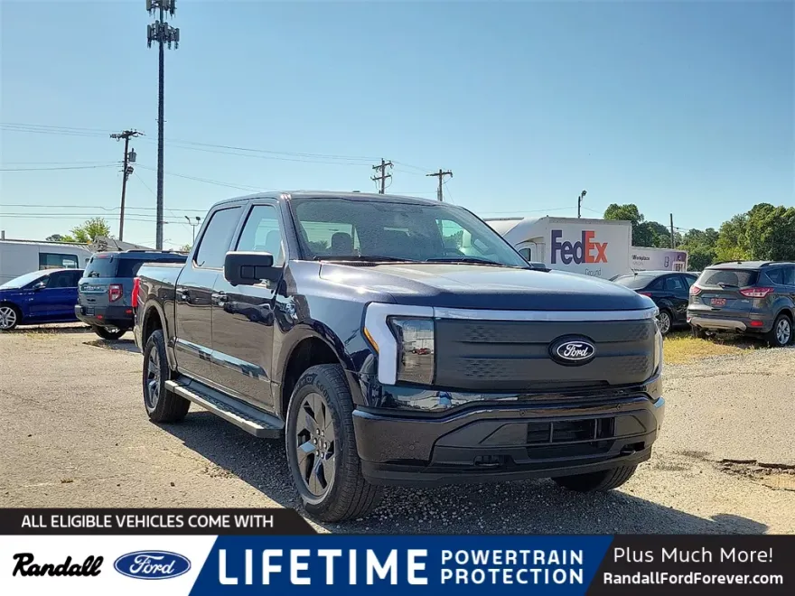 2025 Ford F-150 Lightning photo 1