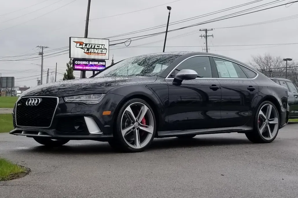 2016 Audi RS 7 Performance Base photo 1