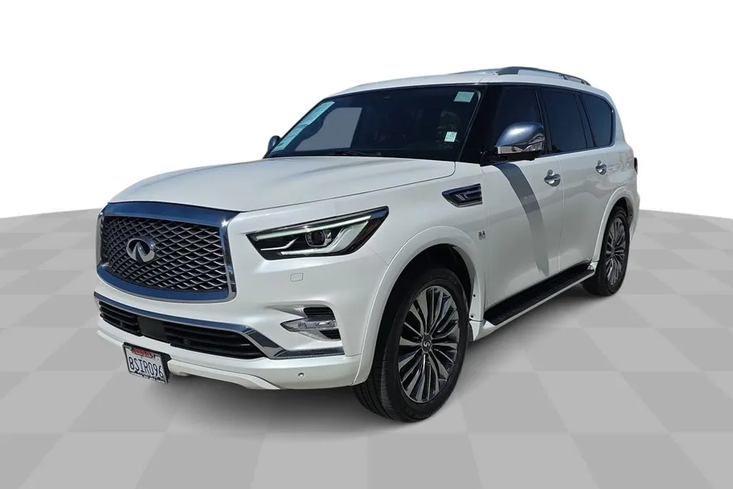 2018 Infiniti QX80 Base photo 1