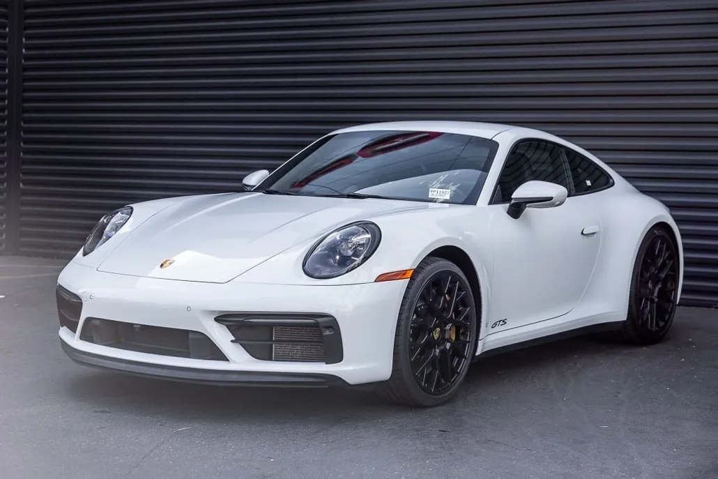 2024 Porsche 911 GTS photo 1