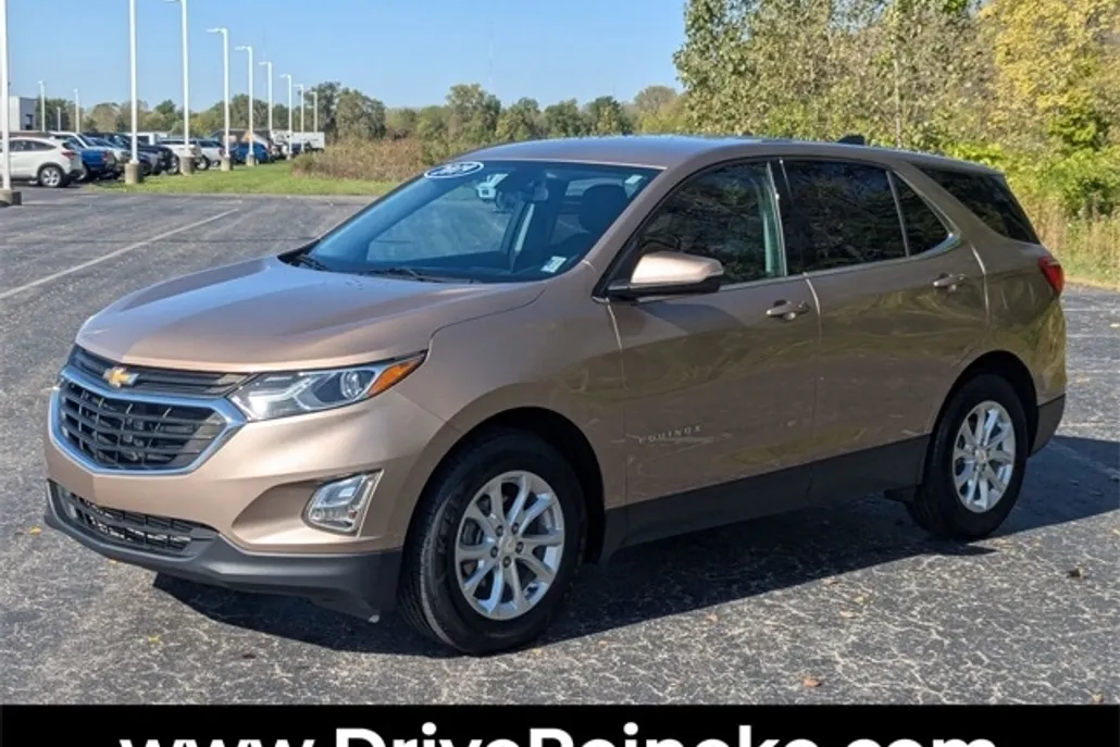 2019 Chevrolet Equinox LT photo 1