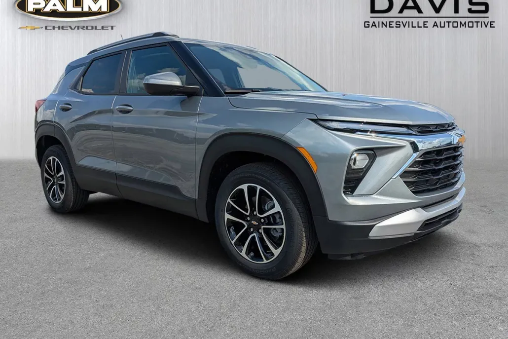 2026 Chevrolet Trailblazer LT photo 1