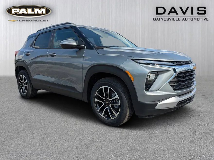 2026 Chevrolet Trailblazer LT photo 1