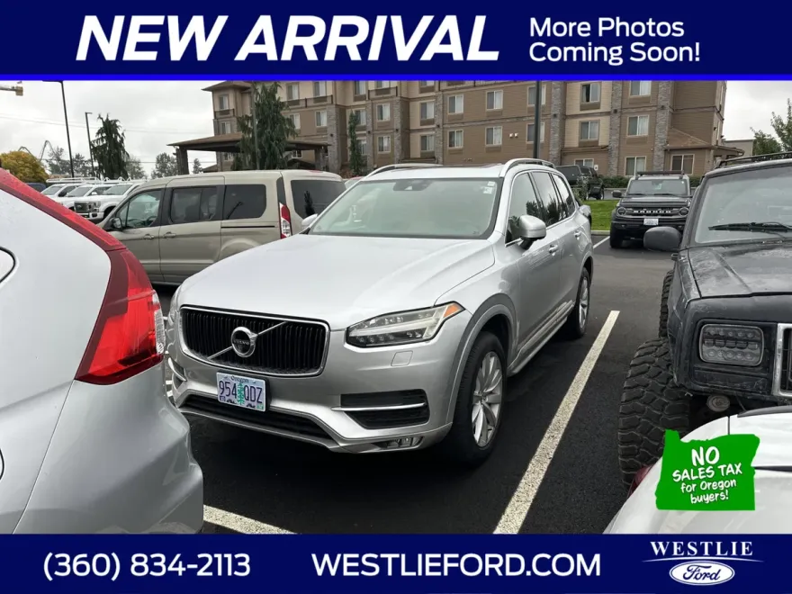 2016 Volvo XC90 T6 Momentum photo 1