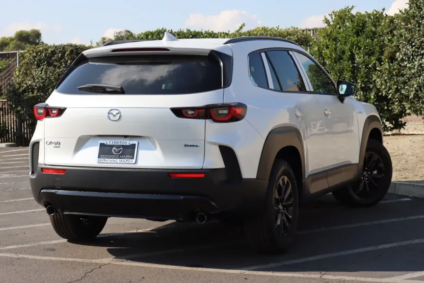 2025 Mazda CX-50 Premium photo 1