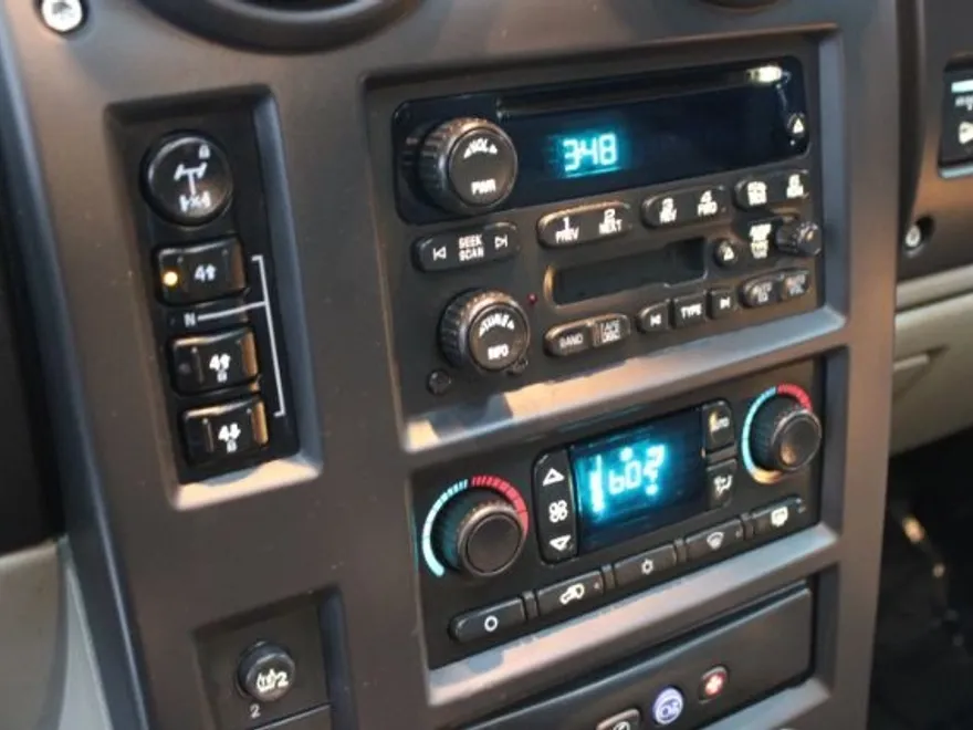 2007 Hummer H2 Luxury photo 15