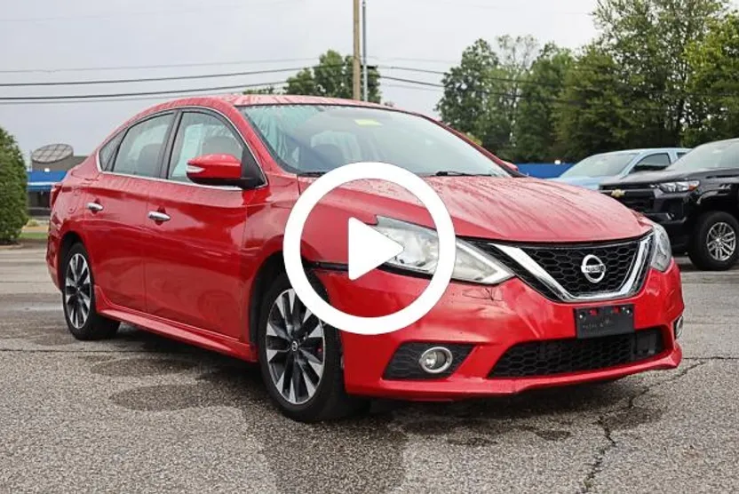 2019 Nissan Sentra SR photo 1