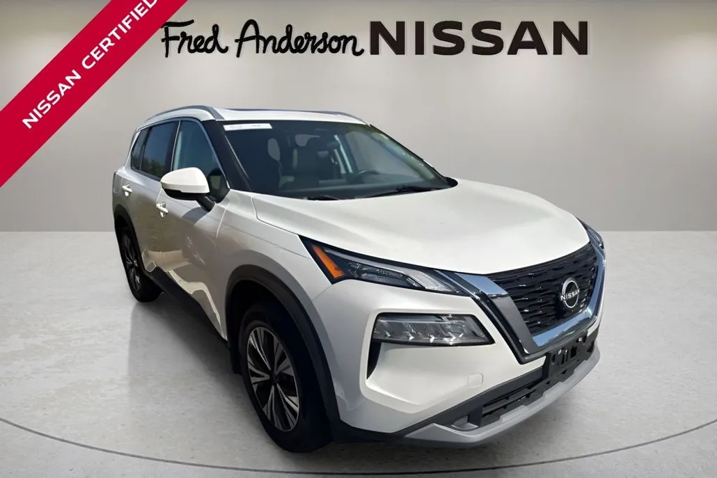 2022 Nissan Rogue SV photo 1