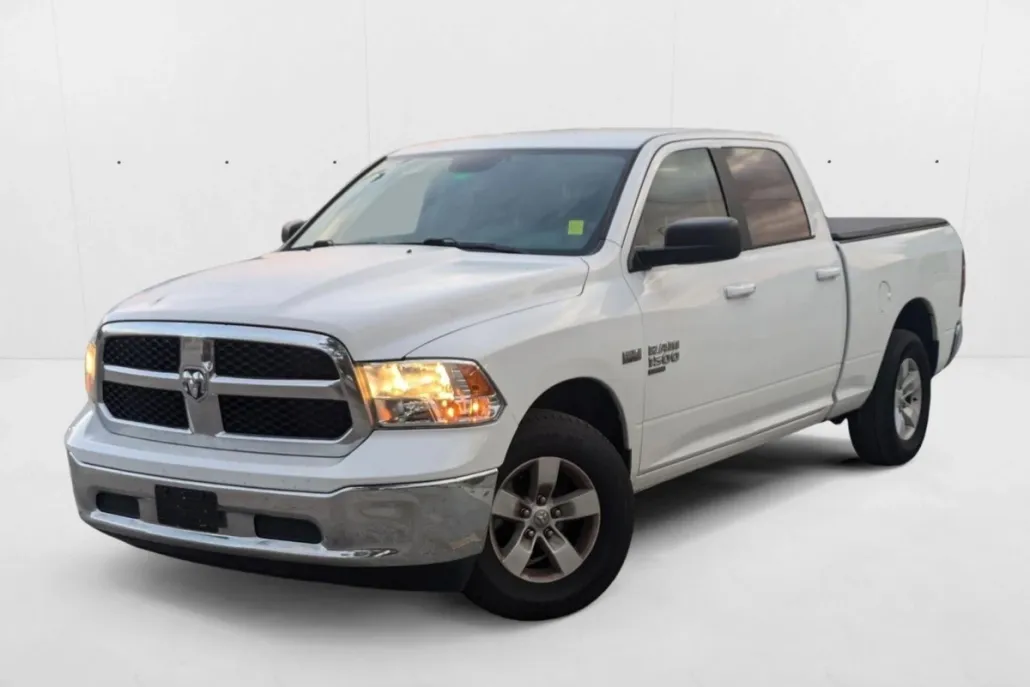 2019 Ram 1500 Classic SLT photo 1