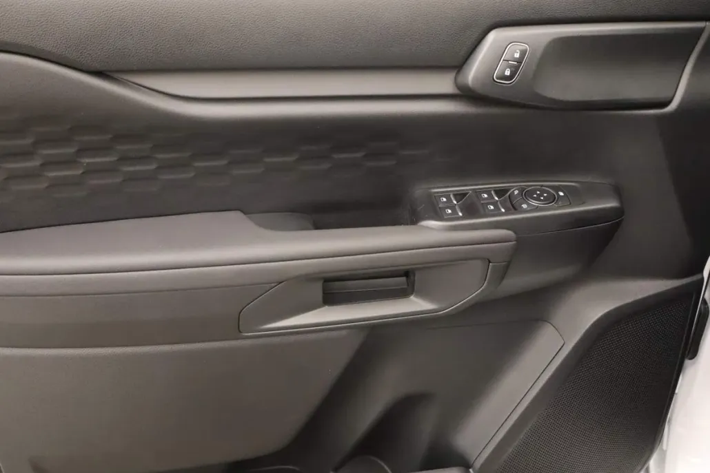 2025 Ford Ranger XL photo 1