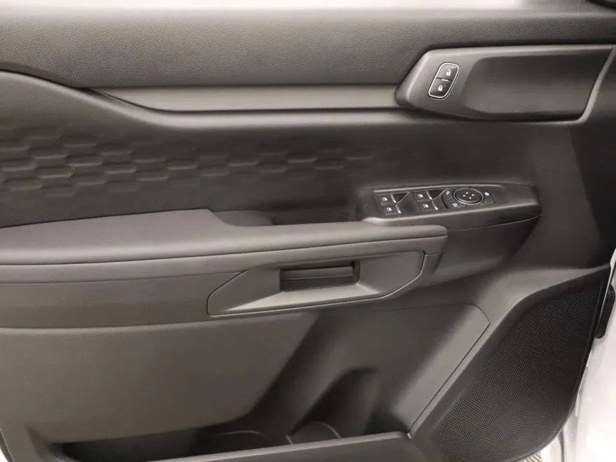 2025 Ford Ranger XL photo 1