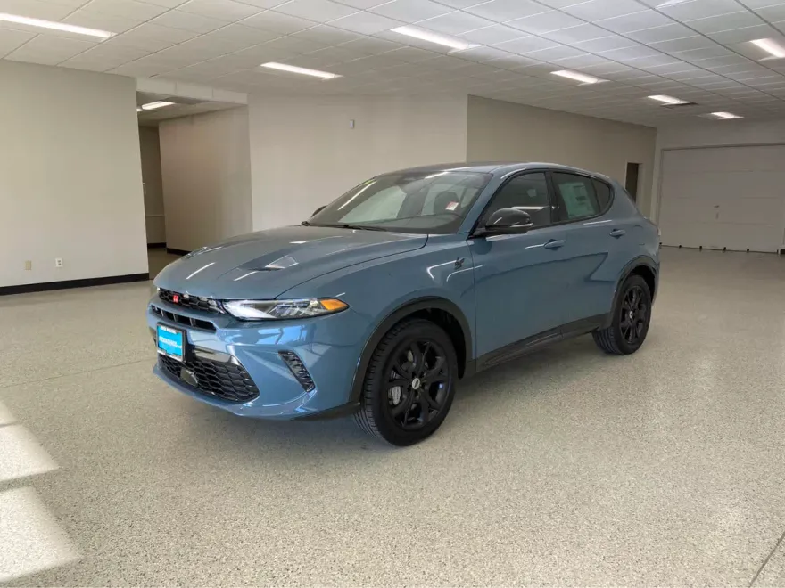 2024 Dodge Hornet R/T photo 1