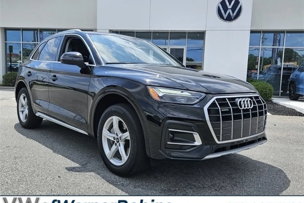 2024 Audi Q5 40 Premium photo 1