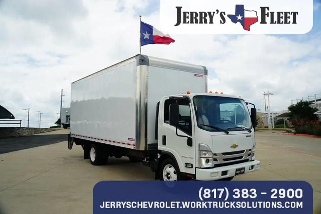 2024 Chevrolet Silverado 4500HD photo 1