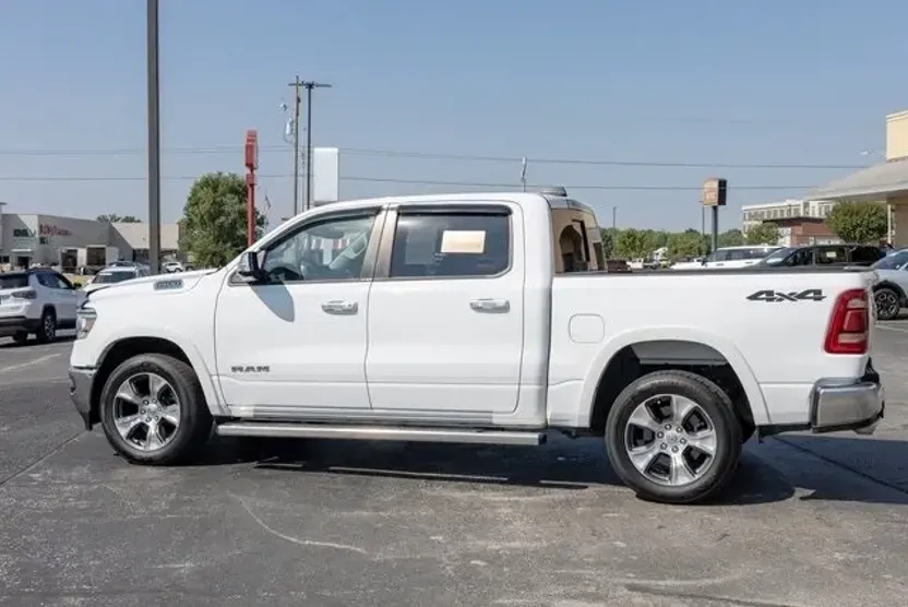 2022 Ram 1500 Laramie photo 1