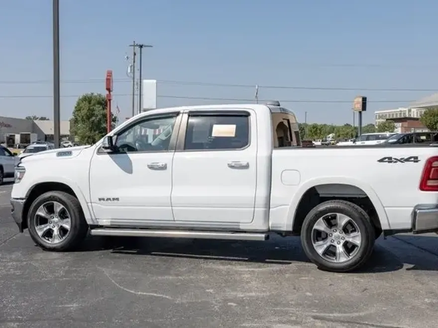 2022 Ram 1500 Laramie photo 1