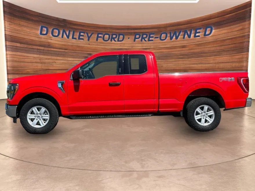 2023 Ford F-150 XLT photo 1