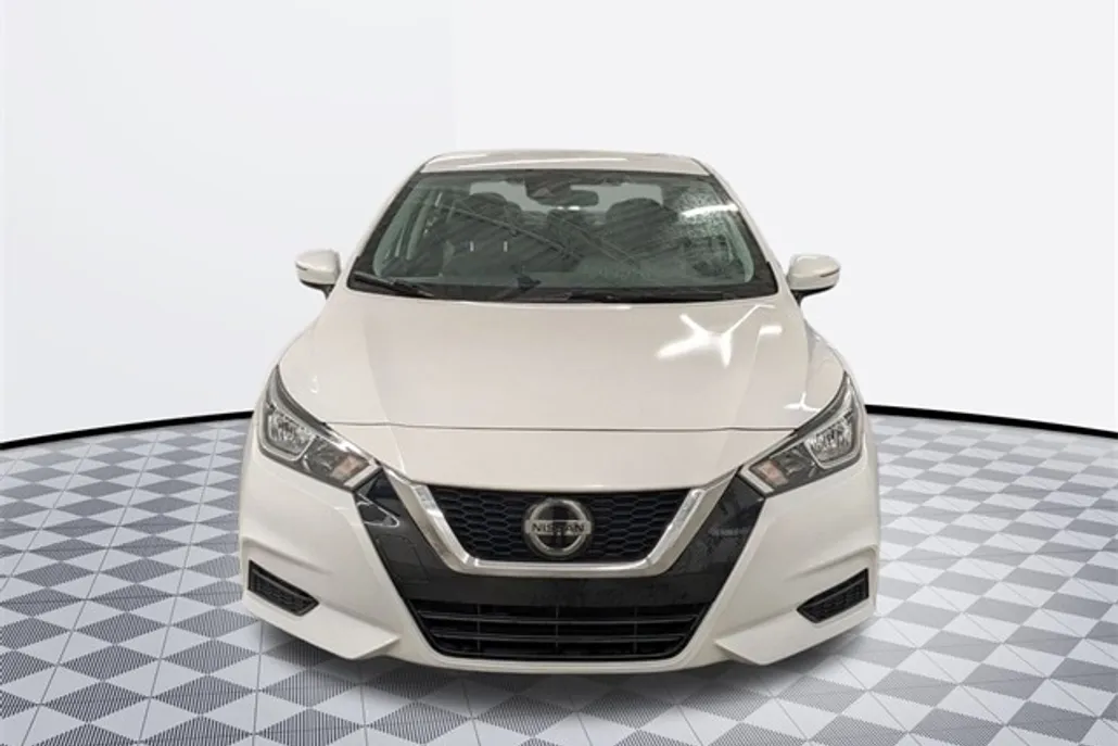 2021 Nissan Versa 1.6 SV photo 1