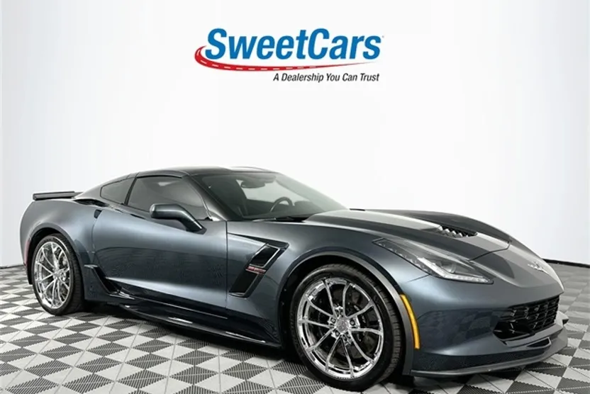 2019 Chevrolet Corvette Grand Sport 2LT photo 1