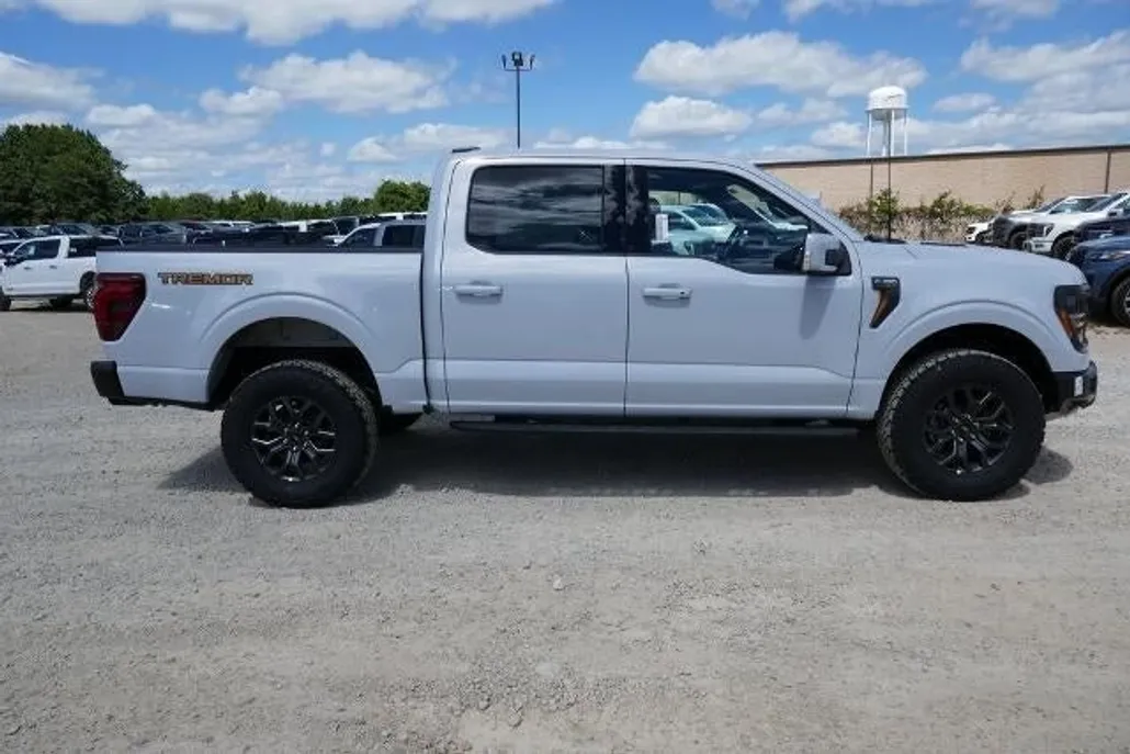 2025 Ford F-150 Tremor photo 1