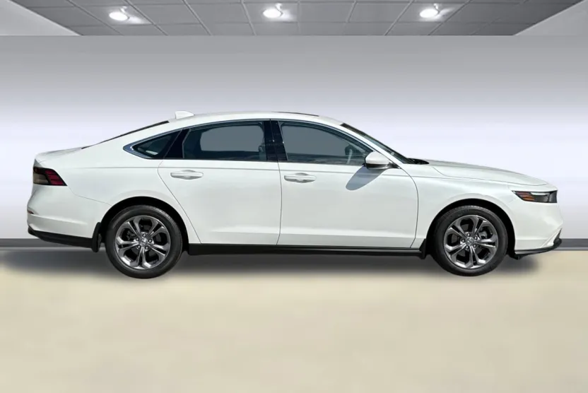 2023 Honda Accord EX photo 1