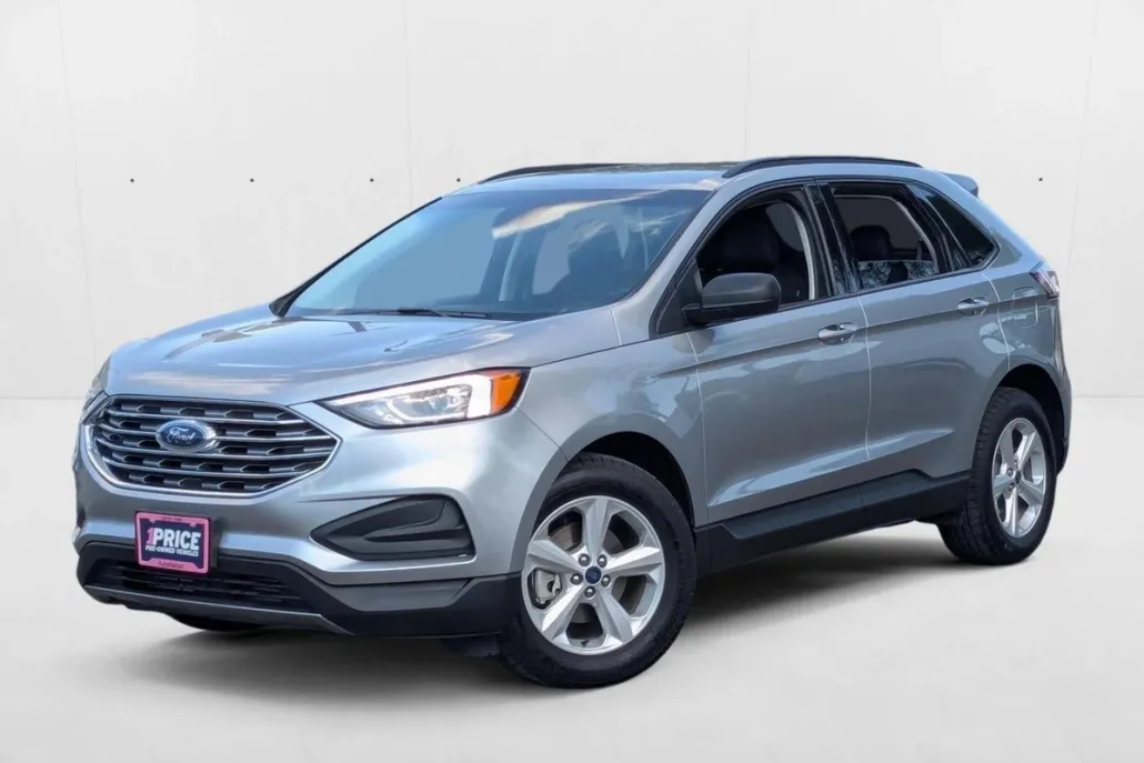 2020 Ford Edge SE photo 1