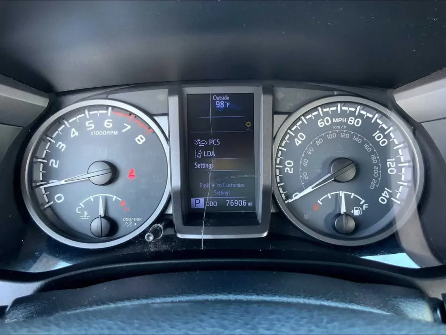 2019 Toyota Tacoma TRD Pro photo 24